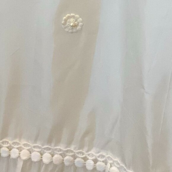 Vintage Wedding Gown and Veil purchased new in 1974. Now valued $1280 - Picture 17 of 17